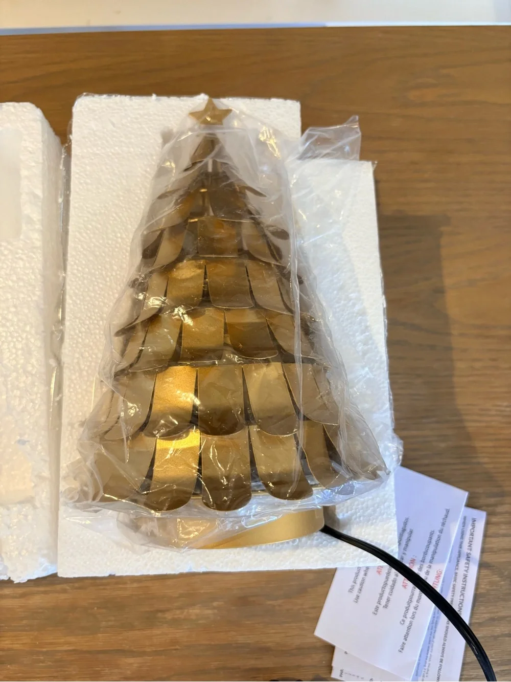Scentsy Gold Christmas Tree Wax Warmer - “Treetops Glisten”